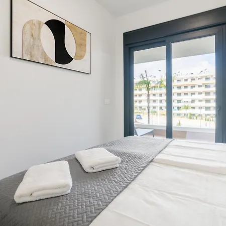 Apartment Arenales Terrace Refugee New With Pool And Gym *