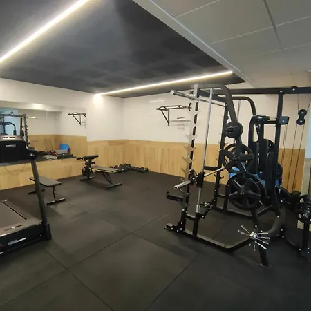 Arenales Terrace Refugee New With Pool And Gym Arenales del Sol